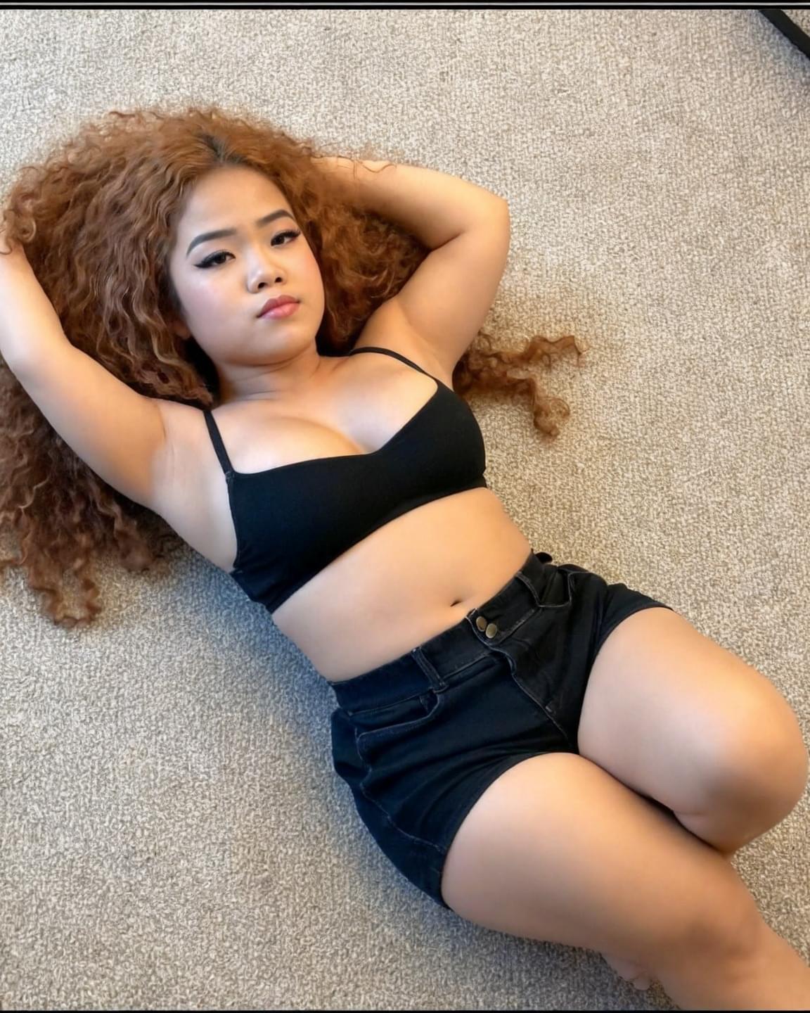 Banner for Yumitiny's Exclusive Nude Leaks: 19yo Filipina's Intimate Moments